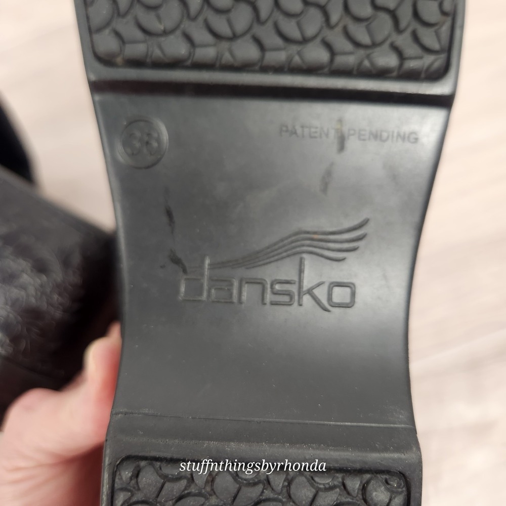 Dansko Black Tooled Leather Floral Professional Stapled Clogs EU 38 US 7.5-8 - Picture 9 of 13